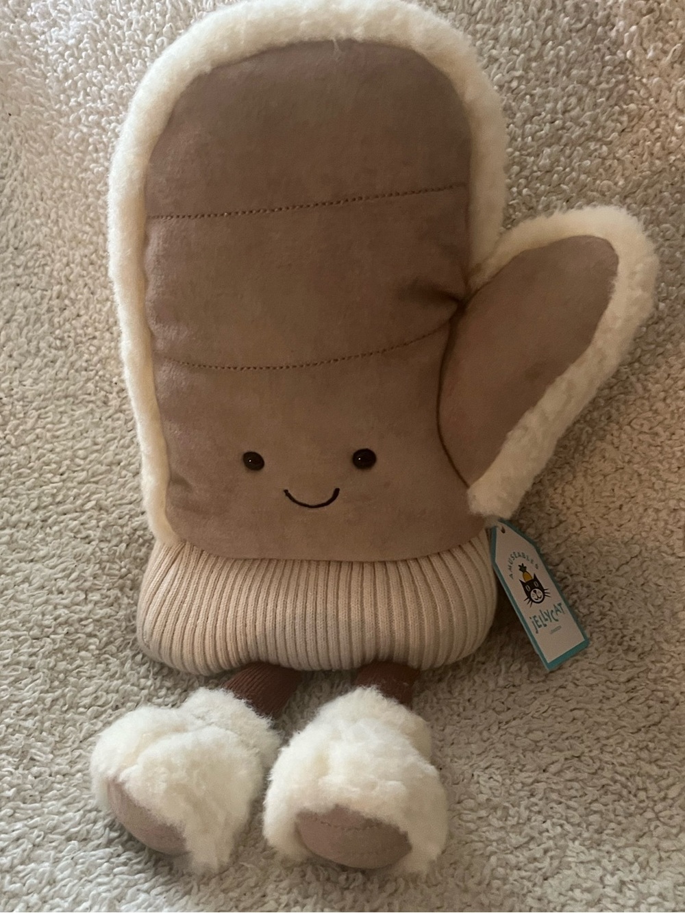 Jellycat Amuseables Fitswell Mitten
